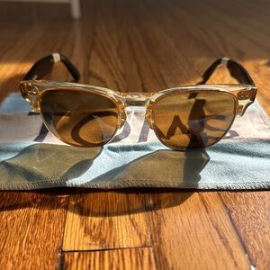 TOMS Lobamba sunglasses